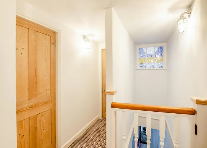 Airy Hill Manor - The Penthouse * Whitby