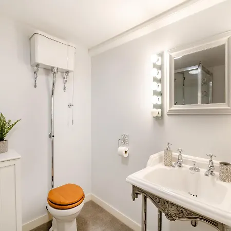 Airy Hill Manor - The Penthouse Feriehus Whitby
