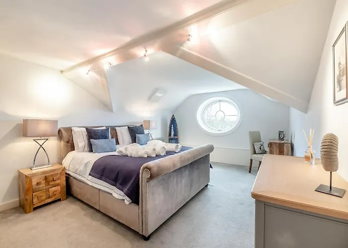 度假居 Airy Hill Manor - The Penthouse 惠特比